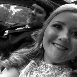 Meet your Posher, Caroline